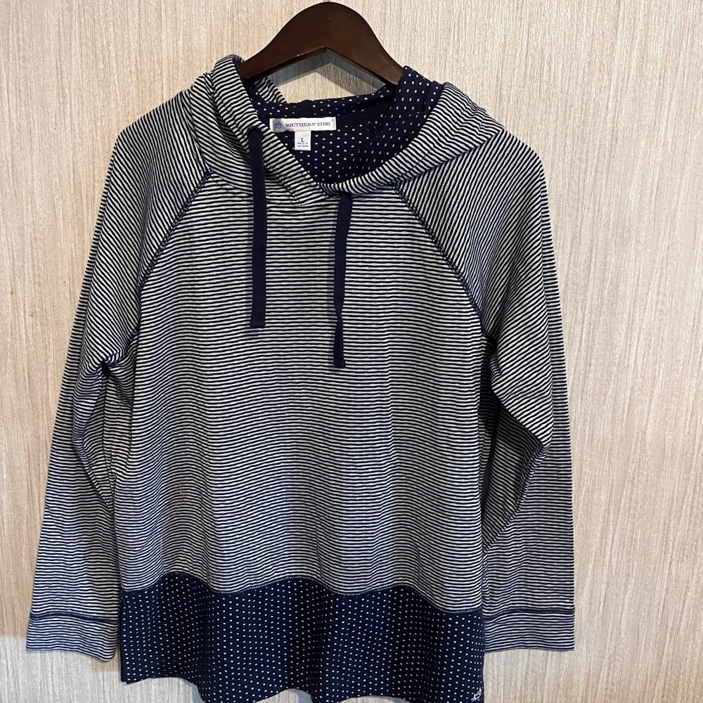 Southern tide hoodie NWOT large